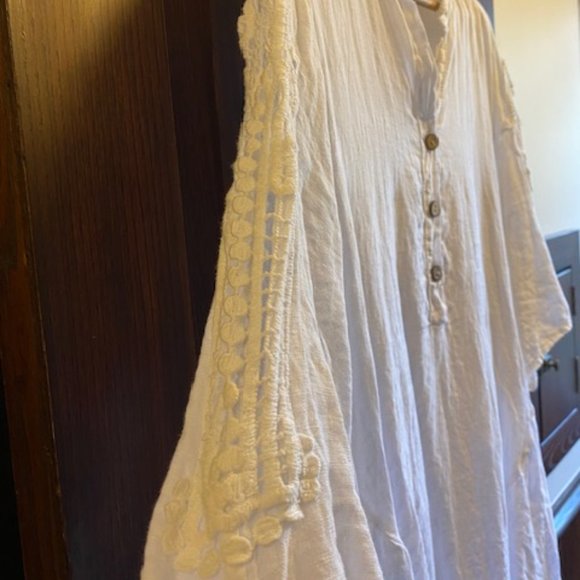 Italian Linen Tunic - Picture 2 of 6